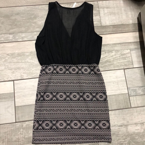 🎉MILLIBON DRESS - Picture 4 of 8